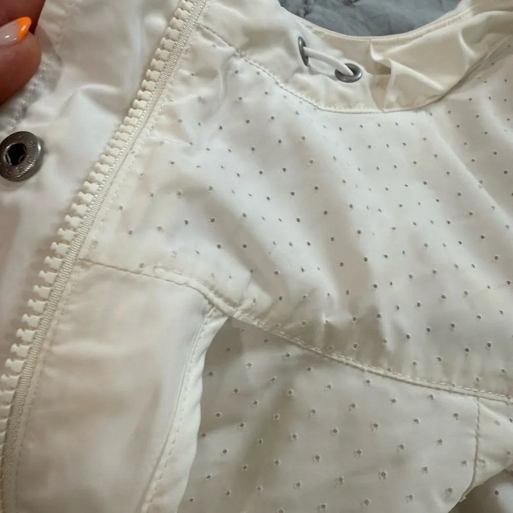 Athleta White Aerate Jacket Lightweight Casual Wear - Picture 9 of 16